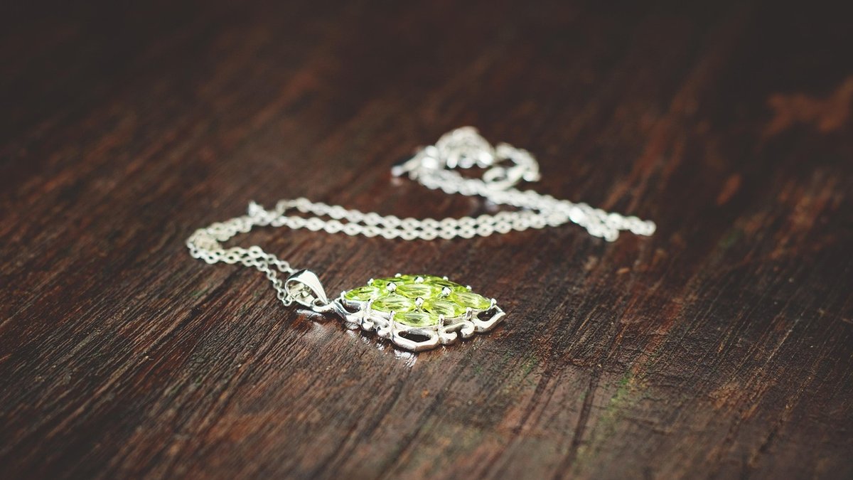 A Beginner's Guide to Buying Vintage Brooches